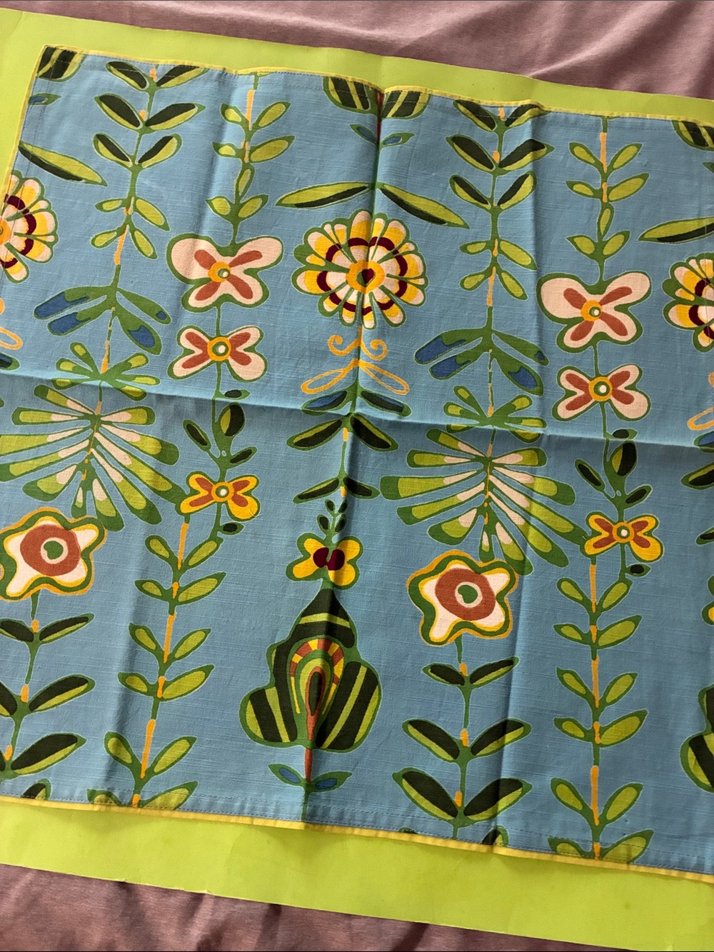 Anthropologie - 100% Cotton , Floral Napkins - Picture 4 of 7